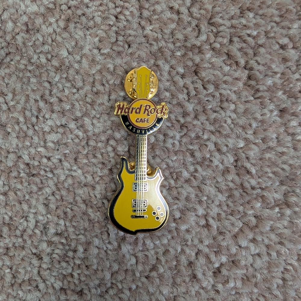 Hard Rock Cafe Nashville Yellow Guitar Pin - Picture 2 of 3